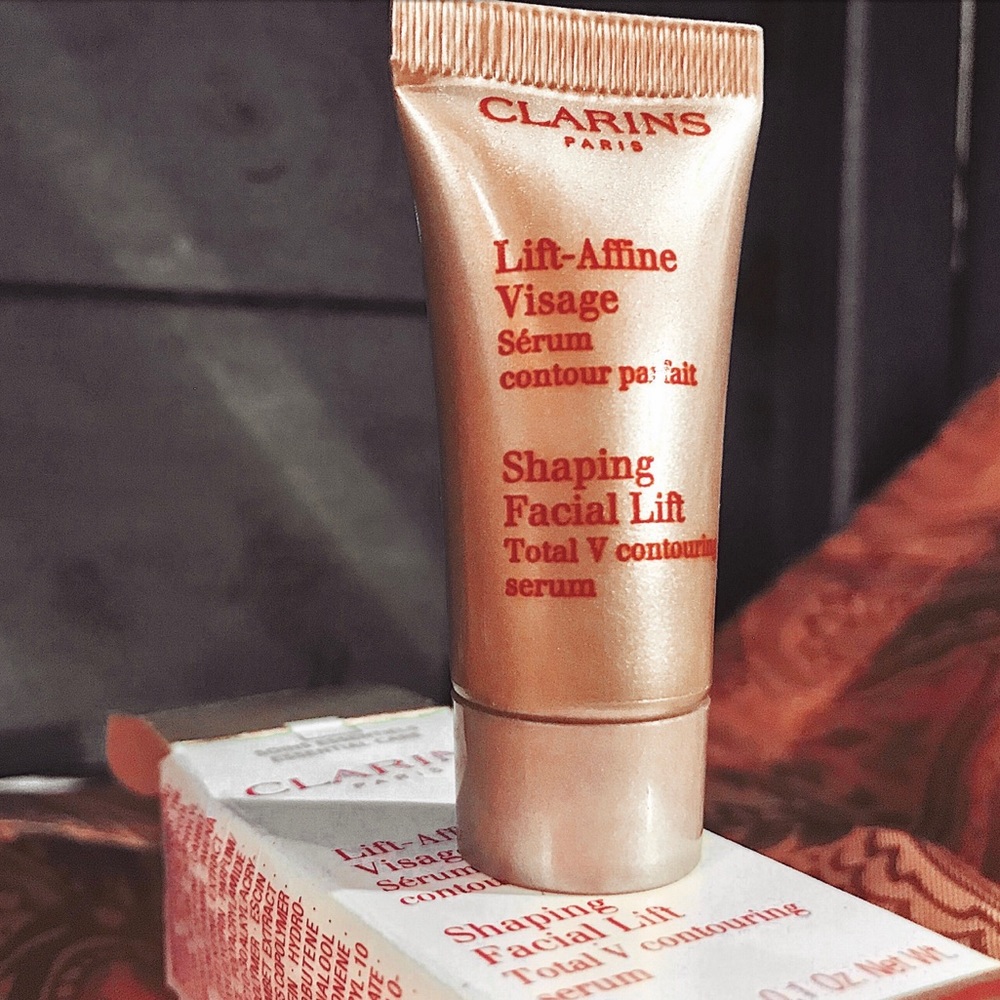 SOLD CLARINS Shaping Total V Contouring Serum New - Picture 4 of 7